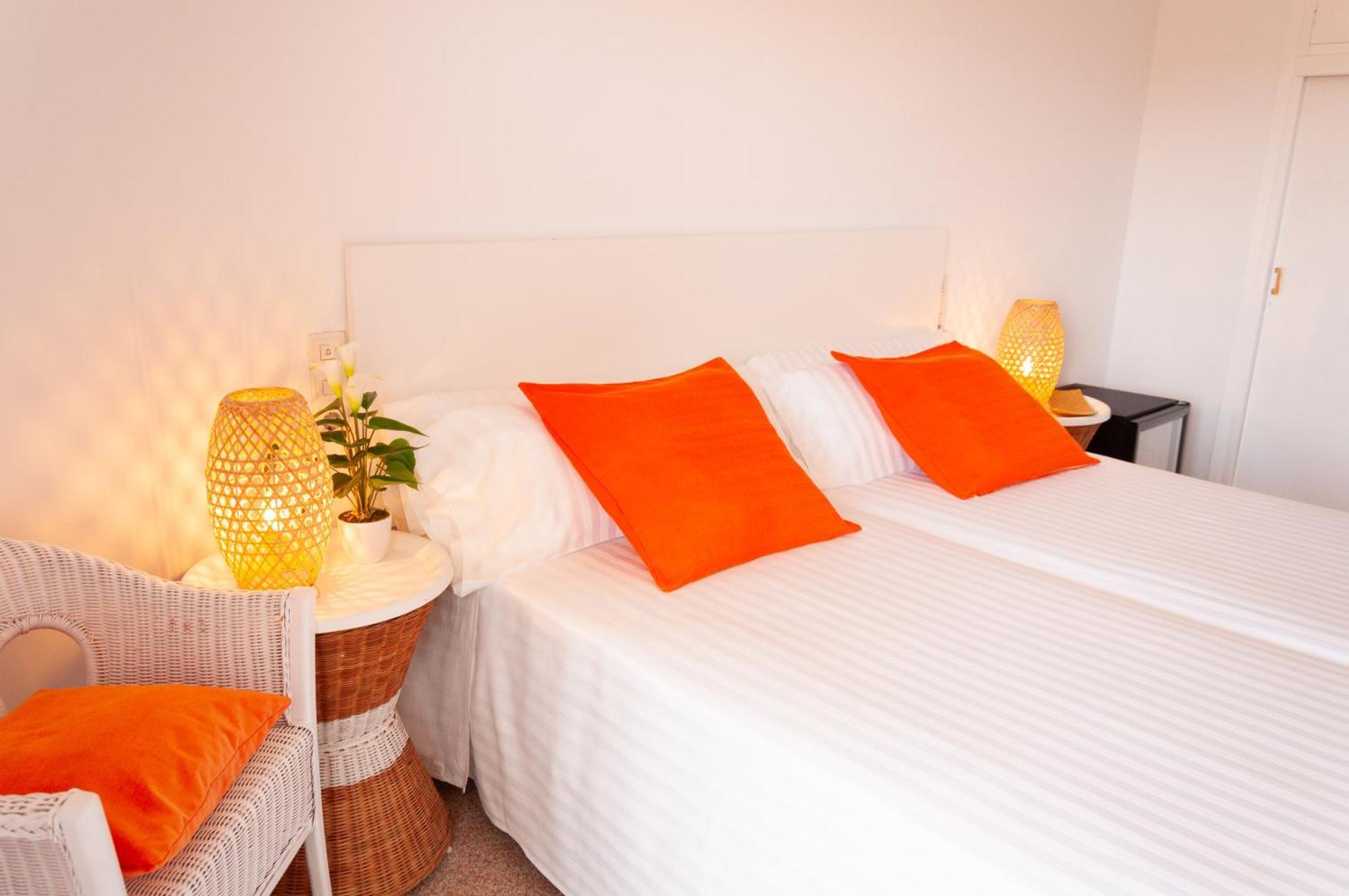 Hostal Comercio Dénia Eksteriør billede